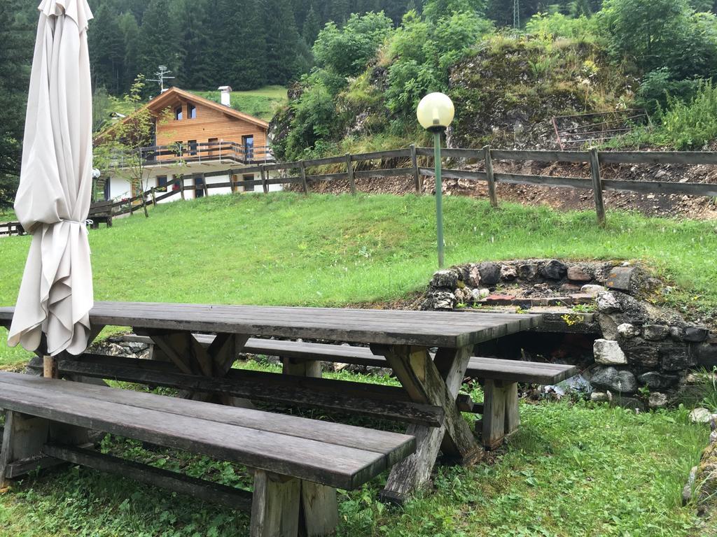 Ciasa Sot Croze Leilighet Pozza di Fassa Eksteriør bilde